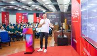 这一次，我们玩大的 | 强辉金九银十无界增长营销大会复盘会议顺利举办