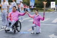 责任担当 | 高举“桂冠”，皇派门窗朱梦思担任杭州第4届亚残运会火炬手！