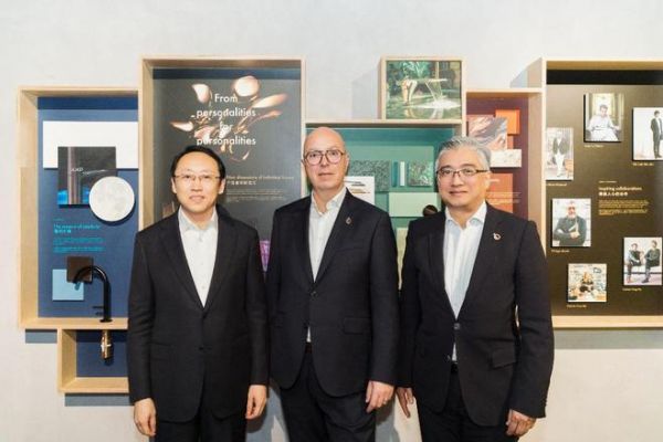 左起:任全胜、Lutz Dietzold、王磊