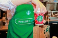 星巴克 “沿街取”服务杭州上线 杭州顾客尽享免下车开窗享咖啡全新体验