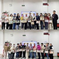 “热辣滚烫爱自己”社区送岗，温情欢庆女神节
