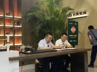 设计应用与研发生产完美契合 飞美家具与乐卡智能五金共推五金十年质保计划
