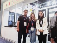 德技优品门窗亮相2025美国国际建材展IBS，全球化视野引领中国制造出海