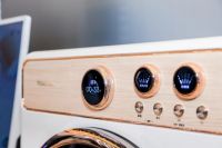 AWE 2025直击：三筒洗衣机混战，海信洗衣机交出家庭洗烘终极解决方案