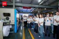十年坚守，百万绽放——顾家家居1号垫第100万张床垫正式下线！