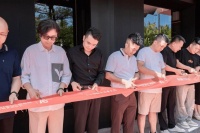 从三亚新品发布、清水湾旗舰店开业看嘉斯顿：差异化竞争铸就逆势增长传奇