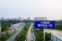 全球广告太抢眼！中国名牌德技优品门窗登陆纽约世界第一屏！