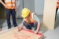 北象建材何寅：兔宝宝难燃胶合板以质取胜，筑牢医疗工程安全防线
