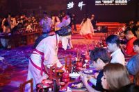 【2025榜样力量】：领鹏时代瓷砖揽三奖 ，荣膺“潮榜样”