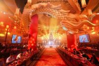 【2025榜样力量】：领鹏时代瓷砖揽三奖 ，荣膺“潮榜样”