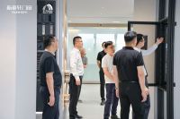 协力共赢 | 东方雨虹高层走进新豪轩门窗，共话品质筑家新未来