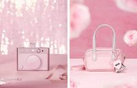 instax mini Evo™新色上市，以即时影像诠释花样真我