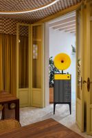 FENNESSY与FENDI家族酒庄携手发布联名留声机，全球限量120台