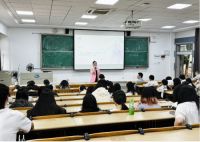 富华名创公司创始人杨青香走进东莞职业学院