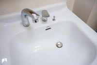 干湿分离重构小户型卫浴空间效率，满足年轻夫妇品质生活需求