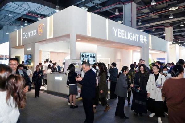 Control4 2025广州设计周首秀,开启智家新篇章