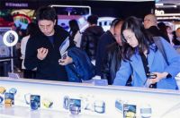 锐亿剃须刀创新升级，实力荣获AWE艾普兰奖