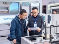 顶固五金全球联展第26站-武汉丨第六届中部(武汉)整装家居门窗博览会，拓界江汉大地