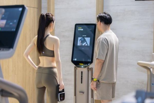 /Users/Greeny/Desktop/Technogym/Press Material/Event Release/活动新闻稿：Technogym泰诺健亮相2026设计上海，携全新Sand Stone砂岩系列开启健康奢华生活新纪元/图片资料/2026设计上海Technogym泰诺健展台（3）.jpg2026设计上海Technogym泰诺健展台（3）