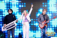 飞儿乐团空降舒达惊折季，金曲入梦带你躺进春天