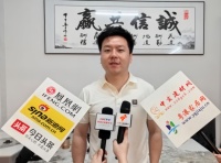 访佛山和创岩板加工谢甫青：最火热的加工就是热弯