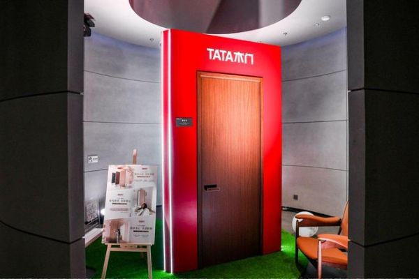一米宽深耕，万米深致远｜TATA 木门以专注坚守铸就百年企业梦想