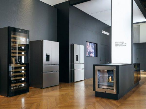 “臻飨时刻”优雅启幕， Liebherr利普赫尔打造专属展厅亮相米兰设计周2026