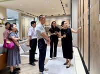 持续领跑，屡获殊荣！QD瓷砖揽获2026新锐榜多项大奖