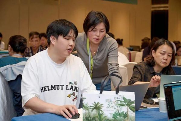 大商成长计划｜高端软装AI全案设计营·南京站圆满结束