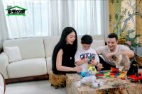 TOTO携手《亲爱的家》见证生活暖意，跨国爱意在包容中缓缓生长