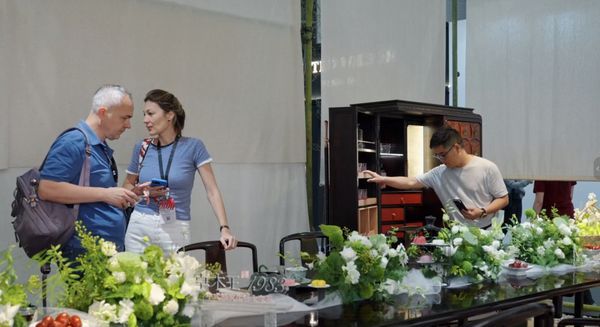 卓木王微醺空间惊艳亮相上海建博会，“微醺是一种疗愈美学”对谈成功举办