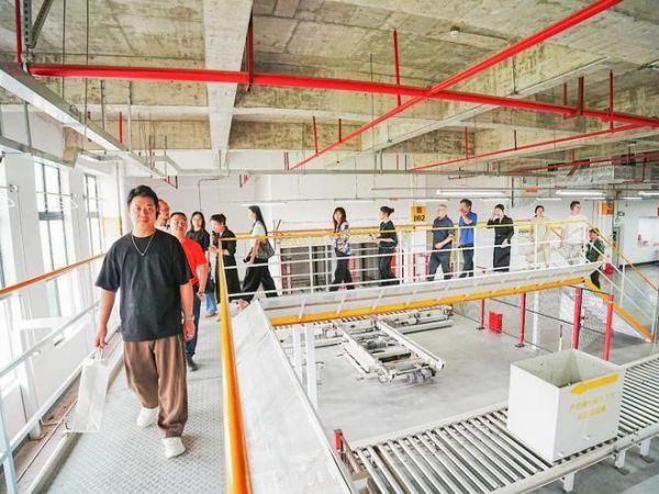 向美而sheng 悦己共鸣|科凡高定古琴音乐会暨中秋媒体联谊圆满举行