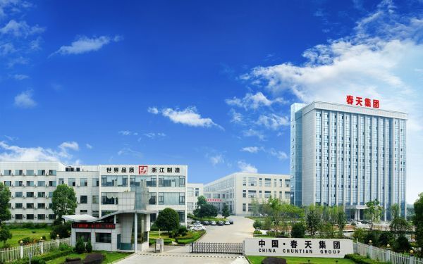 二十五载深耕破局：春天集团门墙柜一体化的差异化突围之路