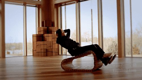 木棍竟然也能变成椅子？这个设计秒杀宜家！