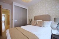 攻略：红颜薄命？ 玻璃衣柜也很耐用