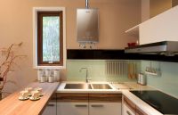 选择高端热水器应该关注什么？零冷水、大水量、智能