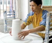 无印良品为何放弃日本鸣海，选择中国金鹿陶瓷作为骨瓷供应商？