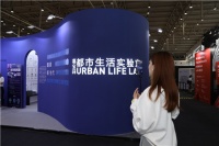 ​夜市摆摊、直播带货，嘉宝莉这波“国潮”你服不服？