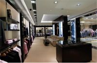 婚纱店可以租西服吗 婚纱店租衣物要注意什么