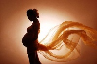 婚外生子随父落户流程是什么 婚内出轨生孩子犯法吗