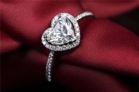 1克拉钻戒适合上班戴吗 钻戒适合每天佩戴吗