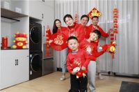 海尔衣联网解锁全家福“拜年装”新姿势，你学会了吗？