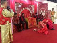 新婚新娘父亲致辞简短 婚礼进场可以不让爸爸送吗