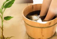 坐月子可以泡脚吗 如何利用月子改善皮肤