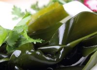 产后坐月子可以吃海带吗 坐月子吃海带的好处