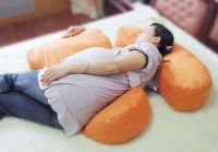 睡觉会把胎儿压畸形吗 怀孕睡左边还是右边