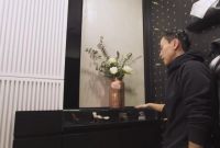 香港夫妻住进22㎡微型公寓，黑色主题设计，网友：这不压抑吗？