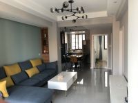 耗时一年完工，柜子全屋定制，餐桌3600元入手，花22W被坑了没？