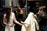 全球仅2000人日常穿高定礼服,如何护理?卡萨帝给出答案