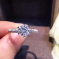 女生可以收到两个dr吗 戒指大小不合适可以换吗